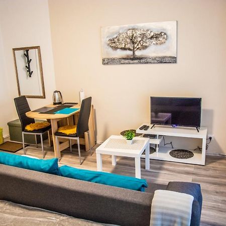 Apartment & Room Eni Zagreb Dış mekan fotoğraf